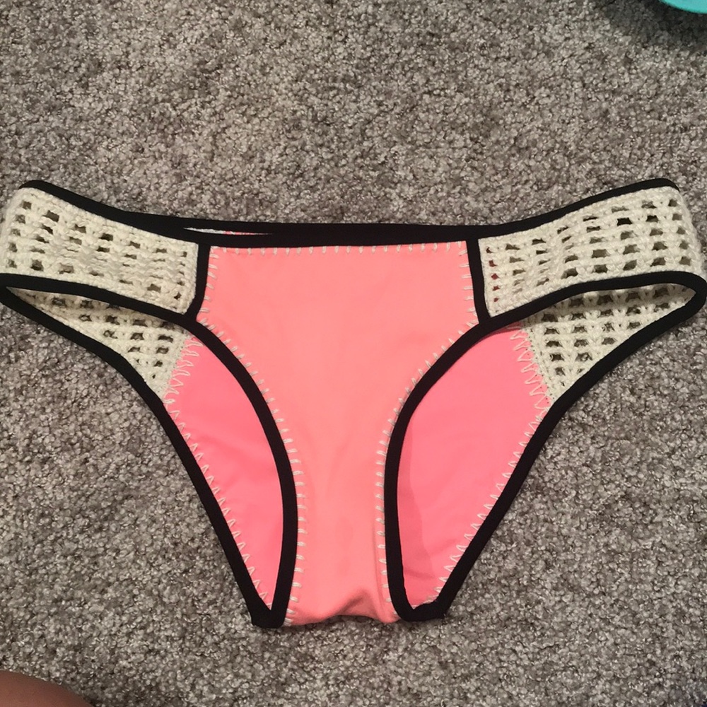 Coral Victoria’s Secret bikini bottoms!